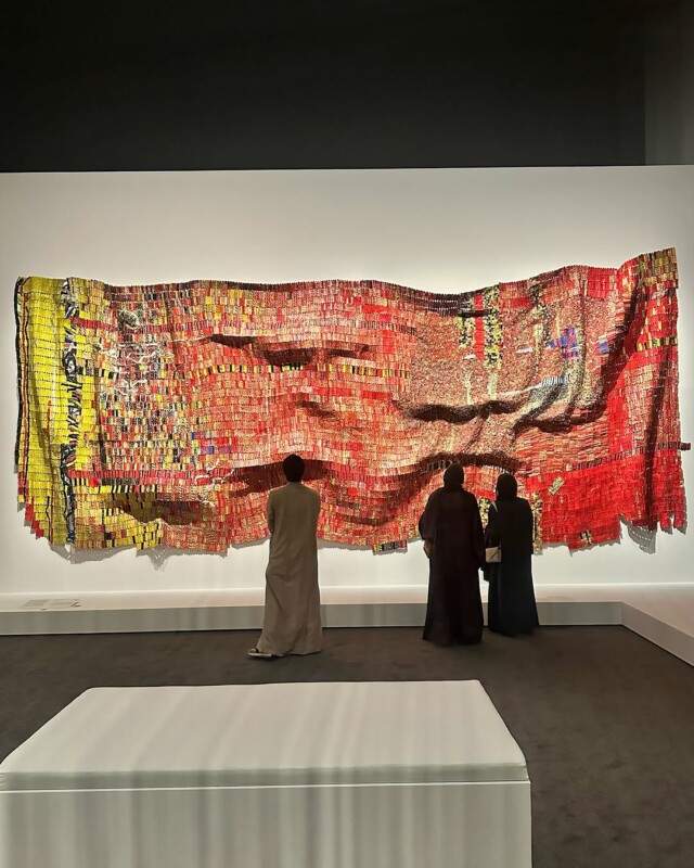 5 artistes contemporains africains qui réinventent l'art du textile